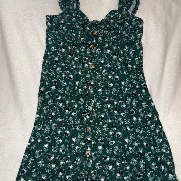 Floral Button-Down Dress - Picture 1 of 4